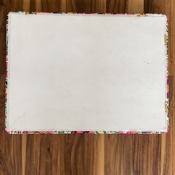 Vera Bradley Memory Photo board cushion padded - Picture 2 of 10